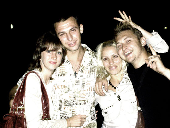 09.jpg